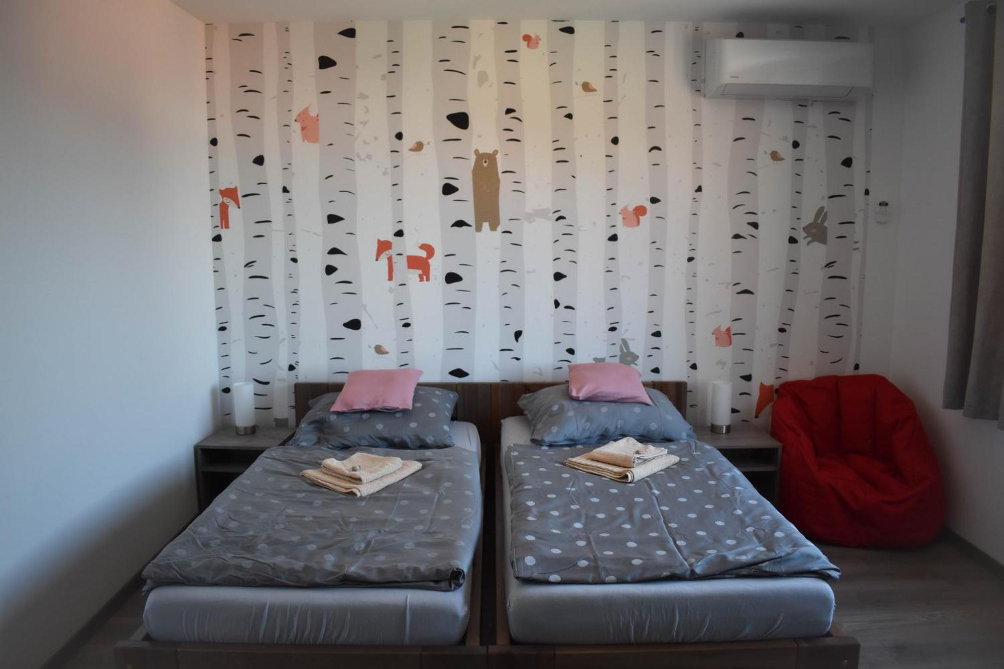 Apartmany Catalina Nesvady Exterior photo